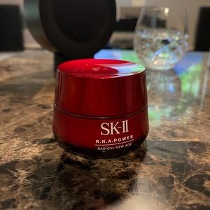SK-II
R.N.A.POWER Radical New Age Cream